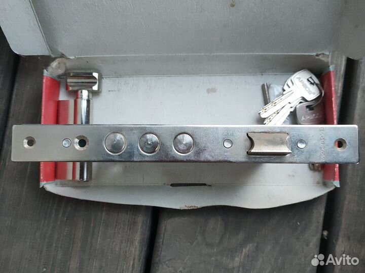 Дверной замок