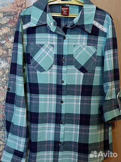 Комплект вещей на девочку 140/146