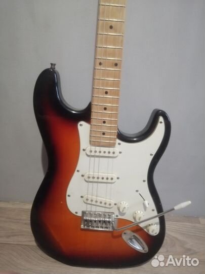 Электрогитара