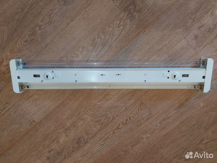 Облучатель медицинский бактерицидный Азов обн-150