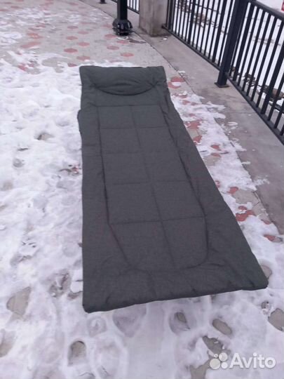 Раскладушка с матрасом складная