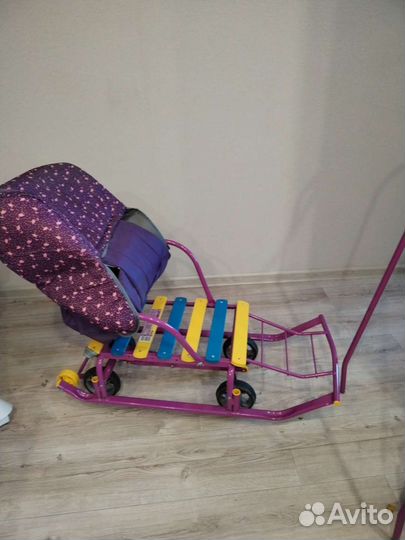 Детские санки с колесами