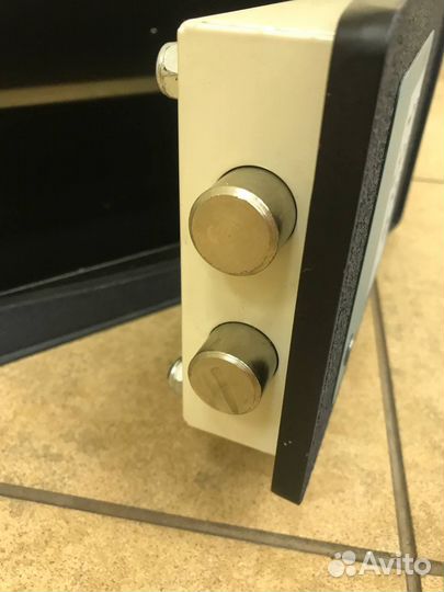 Сейф взломостойкий Fichet. Франция