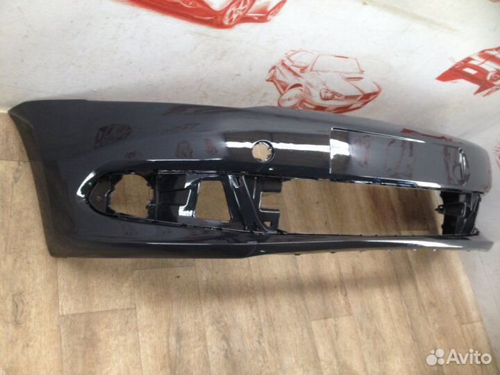 Бампер передний на Volkswagen Polo седан серый