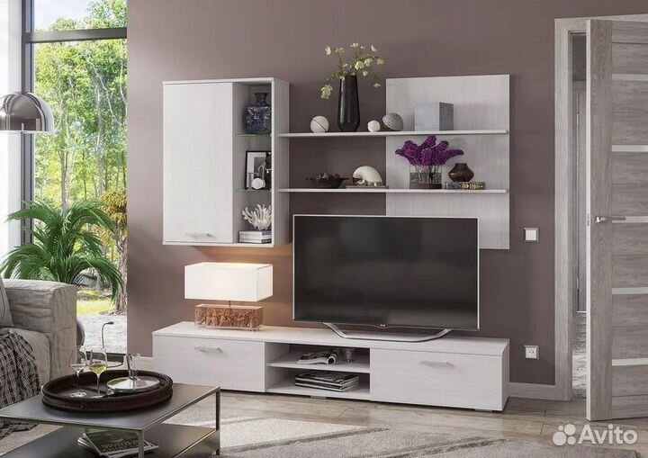 Стенка в гостиную