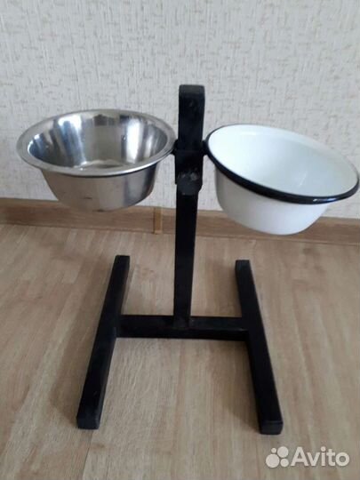 Подставка для кормления