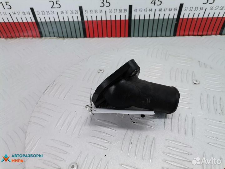 Корпус термостата Ford C-Max рест. 2009 1148329