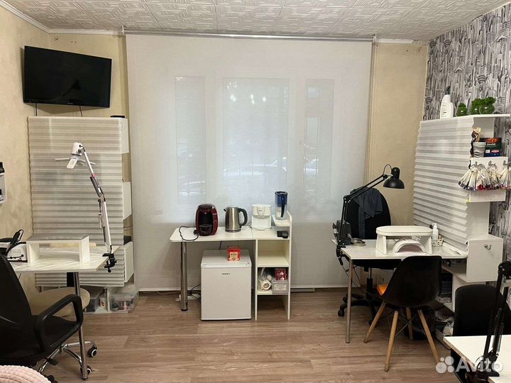 Аренда рабочего места мастера маникюра