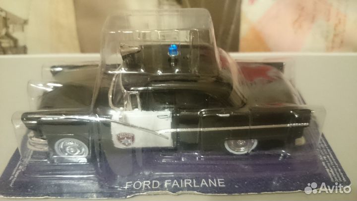 Коллекционные модели авто 1 43