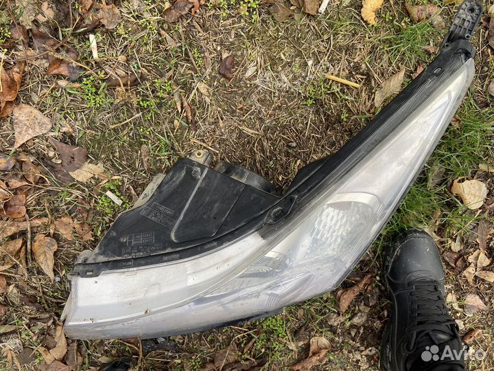 Фара передняя левая на шевроле круз