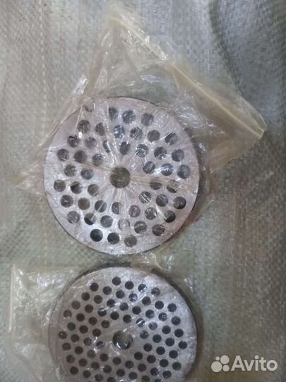 Решетки и ножи на мясорубку 32