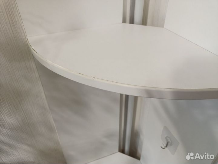 Полка угловая