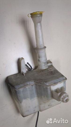 Бачок омывателя Ford Maverick, 2002