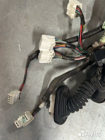 Проводка задней правой двери Lexus LS460 2007