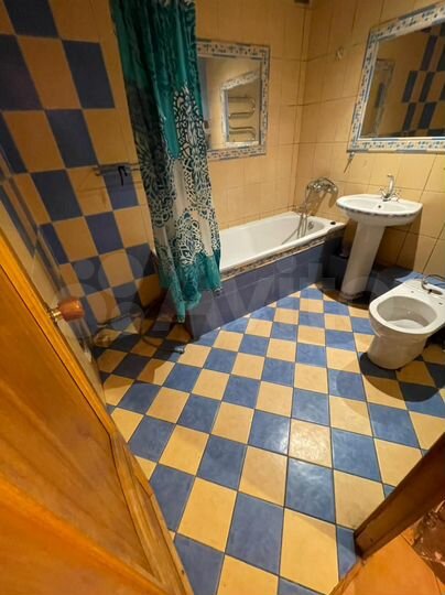 3-к. квартира, 61,3 м², 1/5 эт.