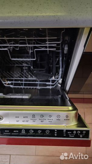 Посудомоечная машина Electrolux ESL94300LA