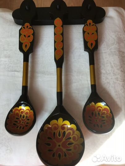 Сувенирный комплект из дерева производств.