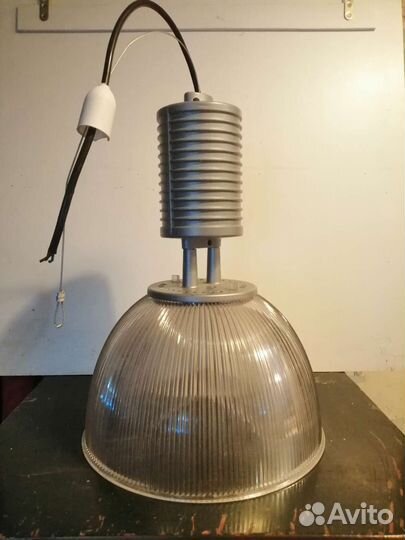 Светильники потолочные подвесные б/у