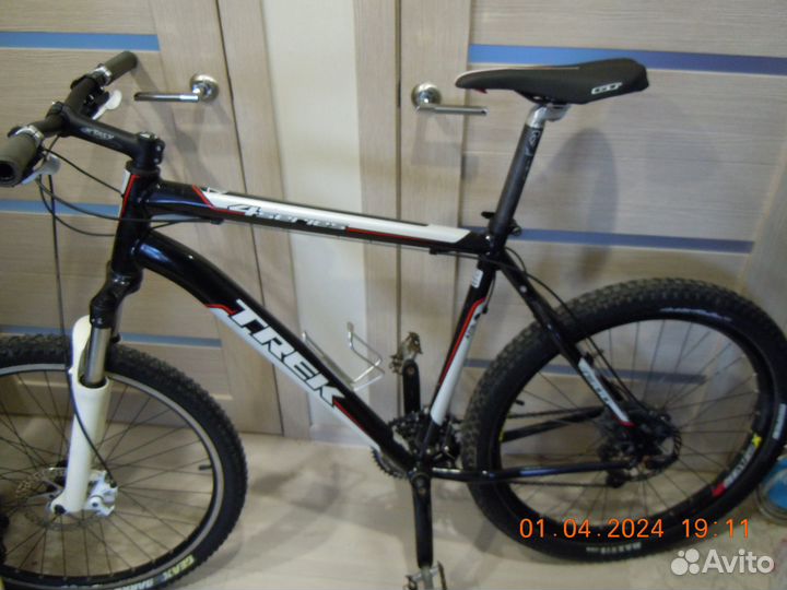 Trek 4300 (Deore XT/SLX)