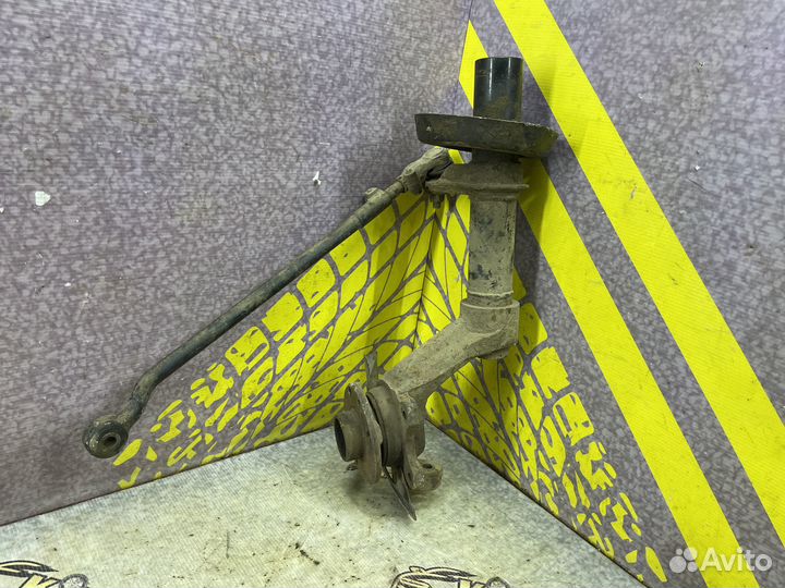 Кулак поворотный в сборе правый 16V Nexia Нексия