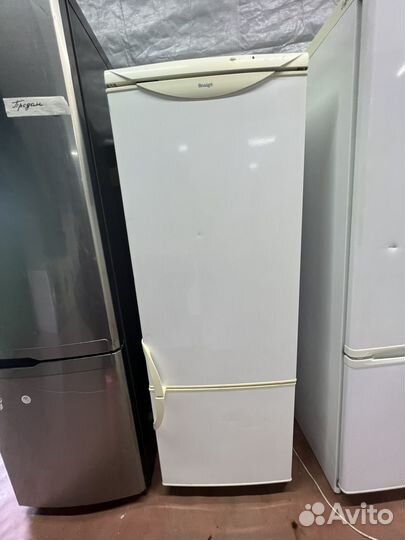 Холодильник snaige 165/60/60