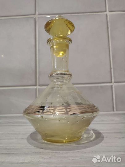 Графин СССР Чехословакия медовое стекло