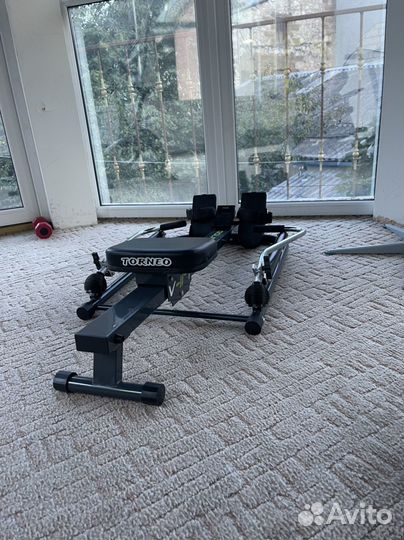 Гребной тренажер