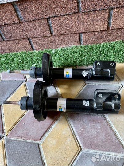 Амартизатор передний масляный. Opel Corsa 1.0-1.5