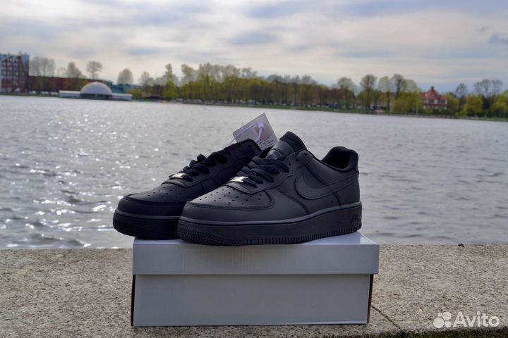 Кроссовки Nike Air Force 1