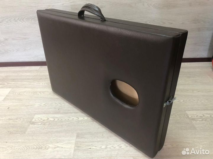 Массажный стол