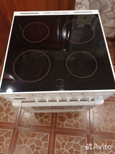 Электроплита со стеклокеоамикой