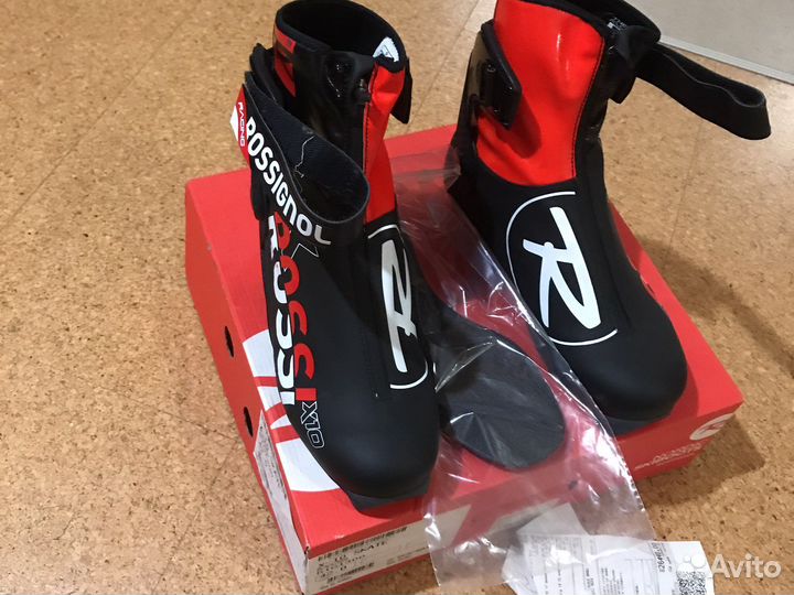 Ботинки лыжные