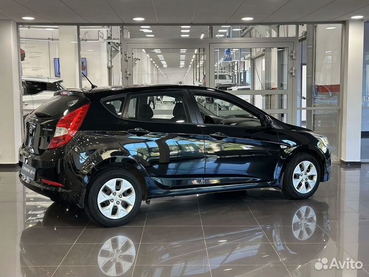 Hyundai Solaris 1.4 AT, 2015, 103 200 км