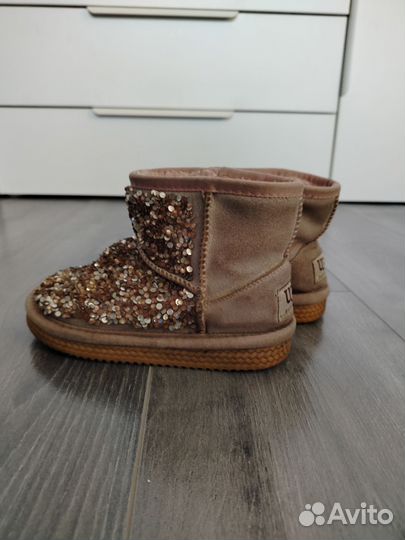 Зимние сапоги угги детские 30