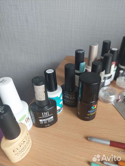 Гель лак для ногтей