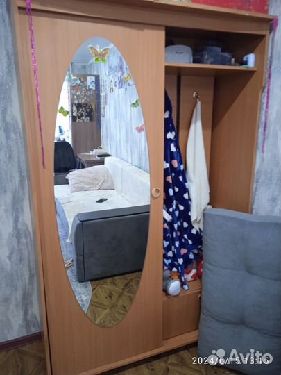Шкаф в прихожую