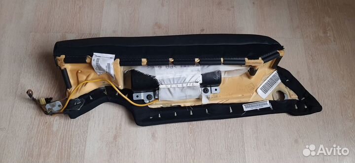 Подушка безопасности задняя Audi A6 C6 4F2