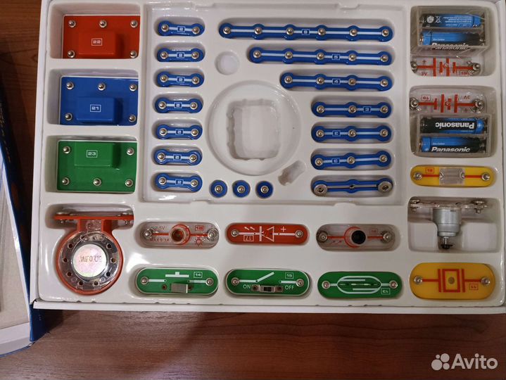 Конструктор знаток 180 схем