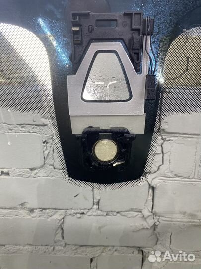 Стекло лобовое BMW X5 F15