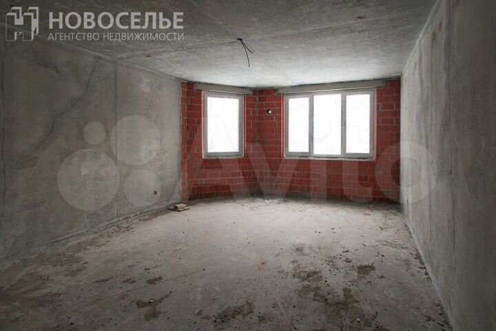 2-к. квартира, 77,3 м², 14/15 эт.