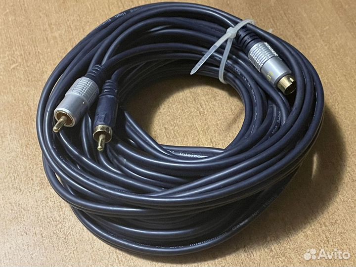Luxmann 5 метров кабель s-video / 2 RCA (M-M)