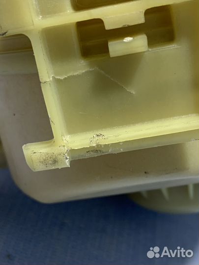 Бачок гидроусилителя гур Renault sandero 2