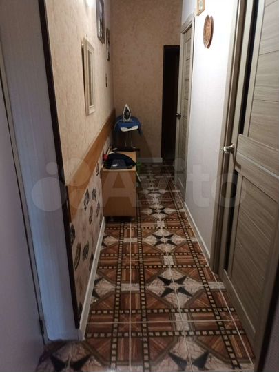 Комната 8 м² в 3-к., 1/2 эт.