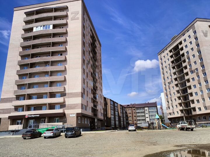 2-к. квартира, 57 м², 9/12 эт.