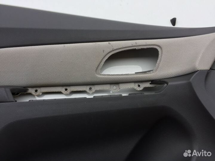 Дверная карта передняя левая на Шевроле Круз