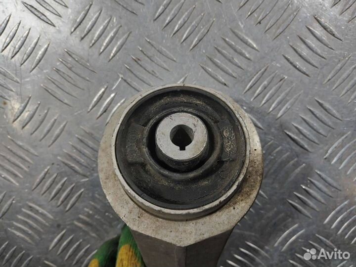 Рычаг передний правый нижний Audi Q5 8R 2012