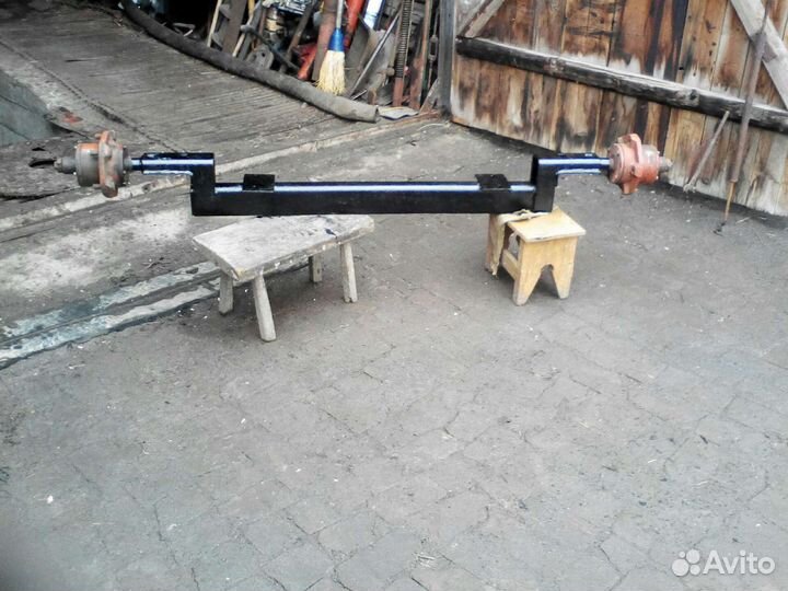 Ось на тележку