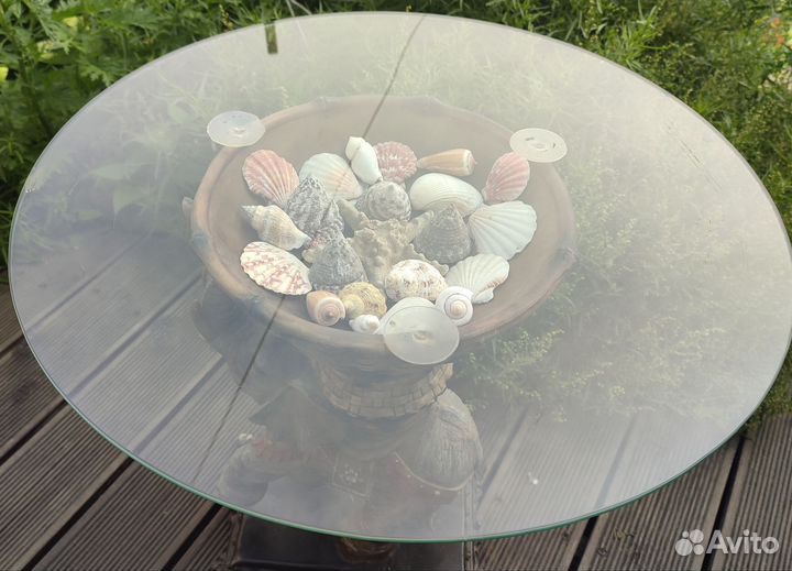 Журнальный, кофейный, цветочный столик со слоном