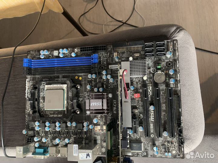 Материнская плата с процессором и видеокартой