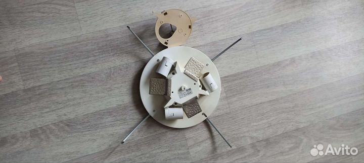 Светильник потолочный